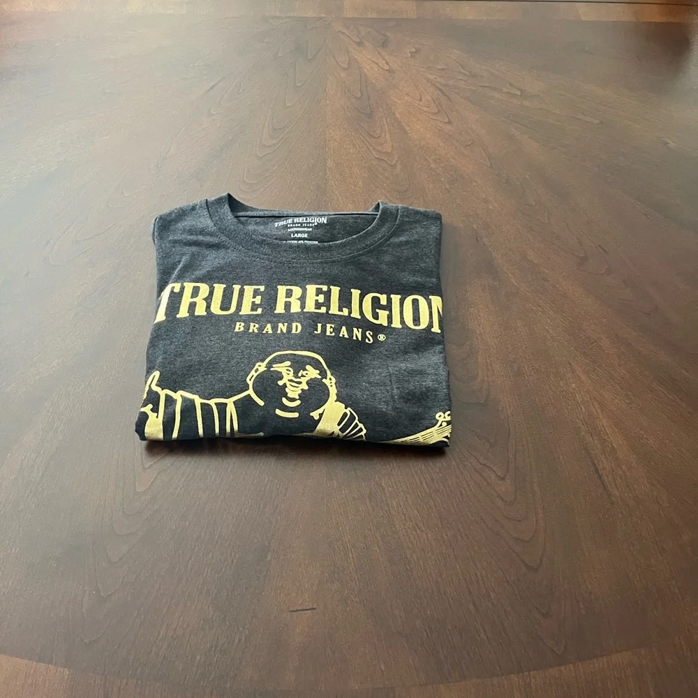 True Religion tee NWT